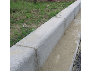 路緣石（立道牙、平道牙）